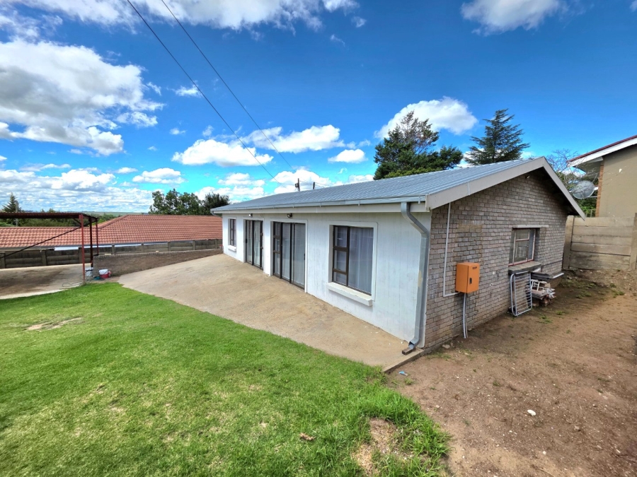  Bedroom Property for Sale in Reitz Free State